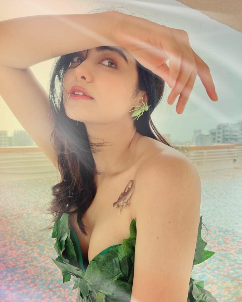 Adah Sharma : పూరీ హీరోయిన్ ఏం చేస్తోందో తెలుసా? 3 adah-sharma-glamours-trending-pics-in-social-media