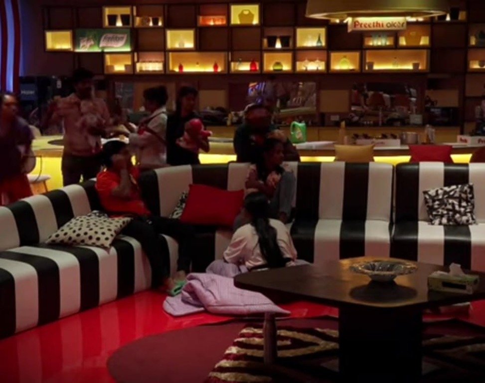 Bigg Boss 6: రెండో వారం కెప్టెన్ నీ ఎన్నుకోవడానికి "డీజే" టిల్లు టాస్క్..!! 3 a2