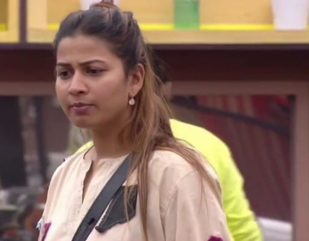 Bigg Boss Season 6 Day 2 First Promo: ఇనయా సుల్తానా నీ మళ్లీ ఆడేసుకున్న గీతు రాయల్..!! 2 imgonline com ua resize yEwvL1lnz1ZkJDG