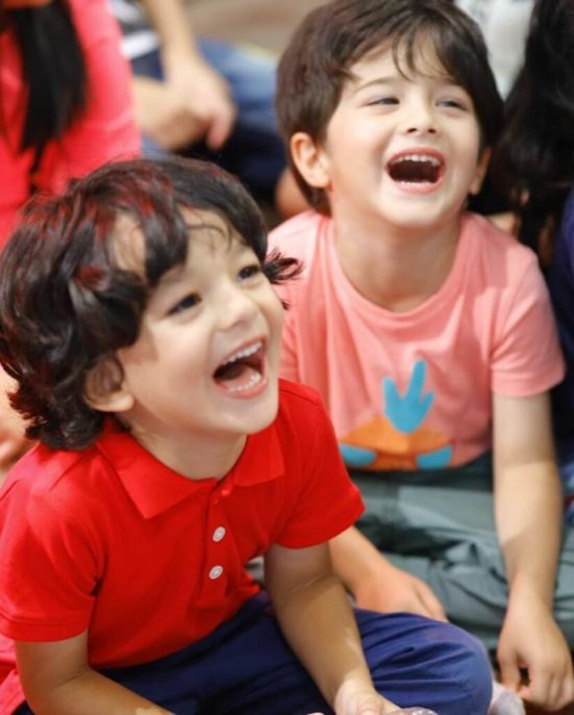 Sunny Leone : బోల్డ్ స్టారే ఆ పనిలో సూపర్ స్టార్ 6 sunny-leone-trending-candid-photos-of-sunny-leone-daughter-birthday