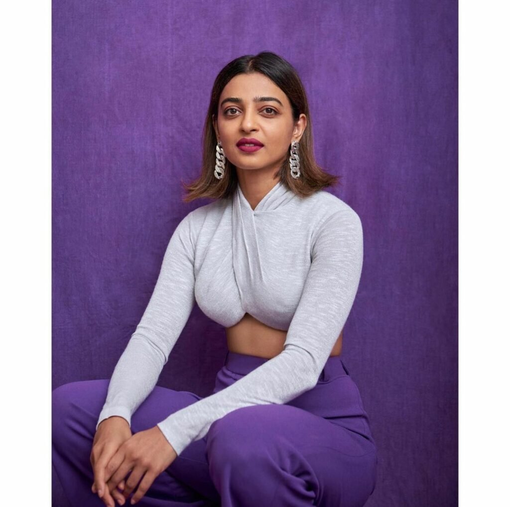 Radhika Apte : ఫ్యాషన్ విషయంలో తగ్గేదేలే అంటున్న బోల్డ్ స్టార్ radhika-apte-looks-super-glamours-in-purple-colour-coord-set