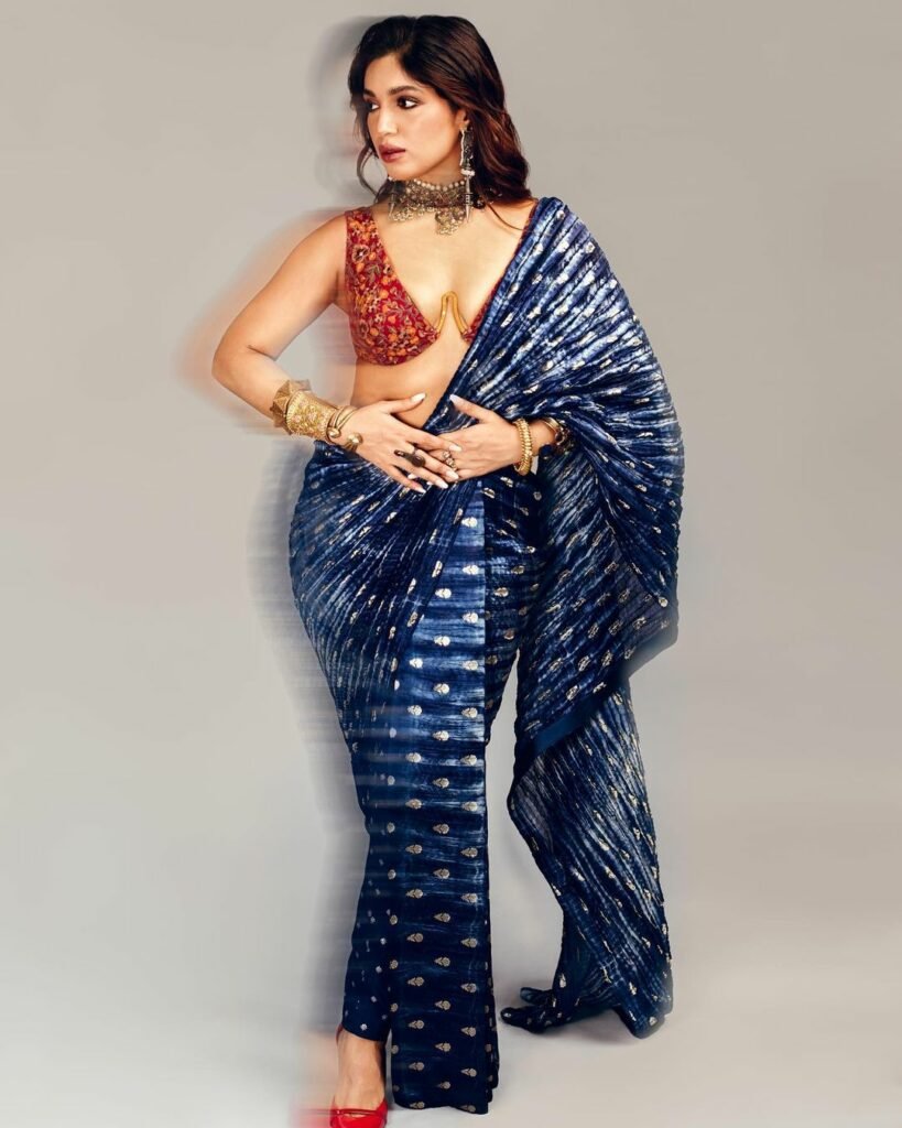Bhumi Pednekar : అప్సరసను పోలిన అందాలు..కుర్రాళ్ళకు చెమటలు 6 bhumi-pednekar-stunning-looks-in-ethnic-wear
