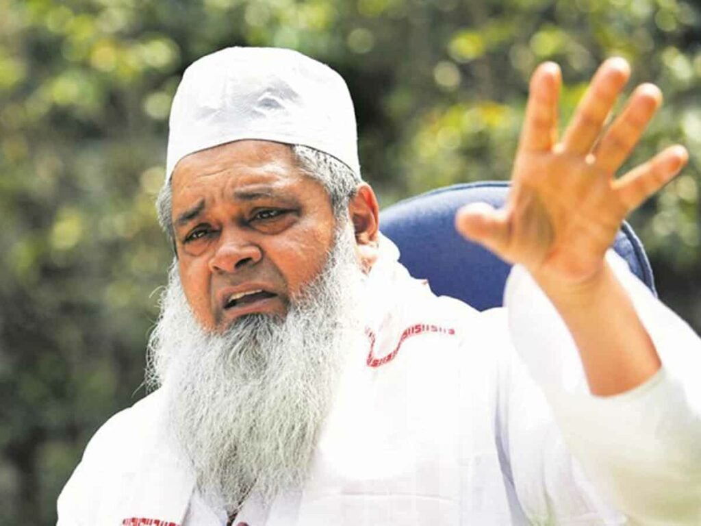 MP Badruddin Ajmal : హిందువులపై ఆ ఎంపీ సంచలన వ్యాఖ్యలు 2 mp-badruddin-ajmal-hot-coments-on-hindu-marriages-and-mens-age