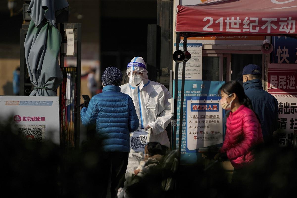 China : 20 రోజుల్లో.. 25కోట్ల కోవిడ్ కేసులు 2 china-nearly-250million-cases-in-december-month
