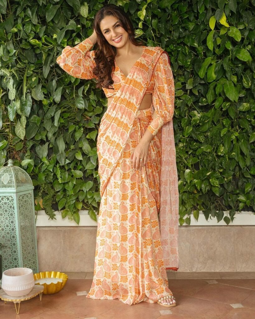 Huma Qureshi : చీర కట్టుతో చంపుతున్న బాలీవుడ్ బ్యూటీ. 2 huma-qureshi-glamours-looks-in-ethnic-fashion