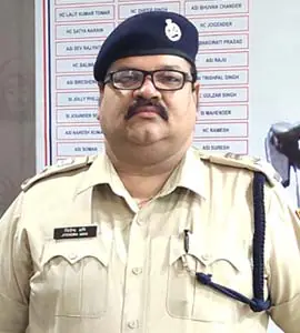 New Delhi : 8 నెలల్లో 46 కిలోలు తగ్గిన పోలీసు..ఇది చూసి అందరూ షాకు 3 new-delhi-delhi-police-officer-loses-46-kgs-in-8-months