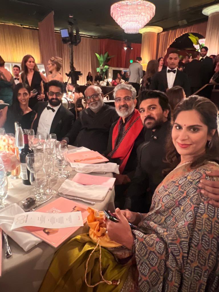 Golden Globe Awards : రెడ్ కార్పెట్ పై సందడి చేస్తున్న RRR ఫ్యామిలీ 4 golden-globe-awards-rrr-family-add-colour-to-the-red-redcarpet