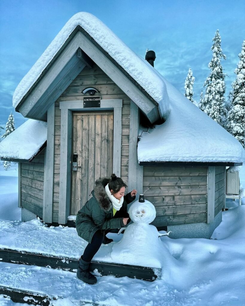 Sonakshi Sinha : గడ్డకట్టిన మంచులో.. హాట్ టబ్ లో స్నానం 4 sonakshi-sinha-chilly-experience-at-finland