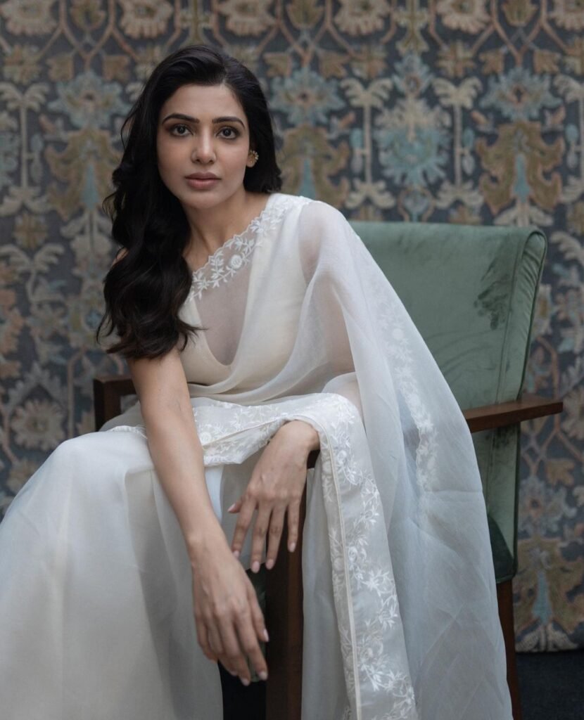Samantha Ruth Prabhu : నెట్టింట్లో వైరల్ అవుతున్న సమంత రీట్వీట్ 4 samantha-ruth-prabhu-retweet-going-viral-on-social-media