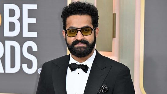 Jr NTR : ట్రోల్లర్స్ కు యంగ్ టైగర్ గట్టి కౌంటర్ 2 jr-ntr-indirectly-talks-about-being-trolled-for-fake-accent-at-golden-globes