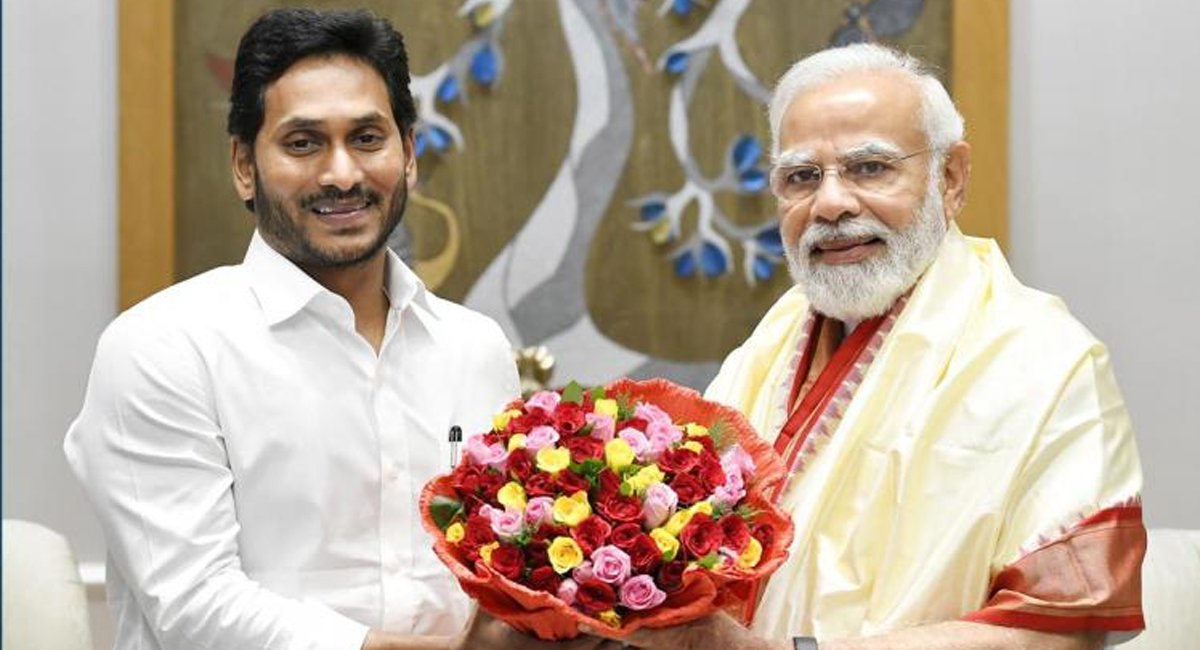 AP Politics: జగన్ పై బీజేపీ ఫోకస్... ఇక తిప్పలు తప్పవా? 2 bjp-concentrate-on-ys-jagan