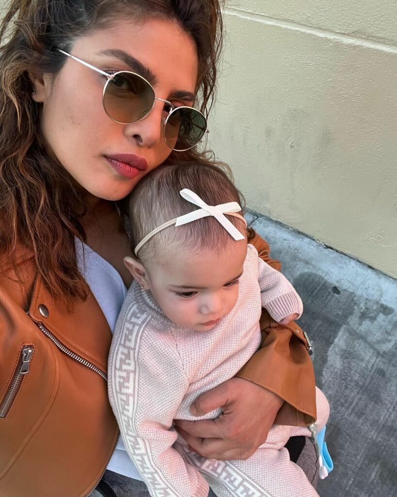 Priyanka Chopra : భర్త పాట..భార్య ఆట..నిక్ జోనస్ కన్సర్ట్ లో రెచ్చిపోయిన ప్రియాంక 6 priyanka-chopra-chillling-in-life-partner-concert-in-los-vegas