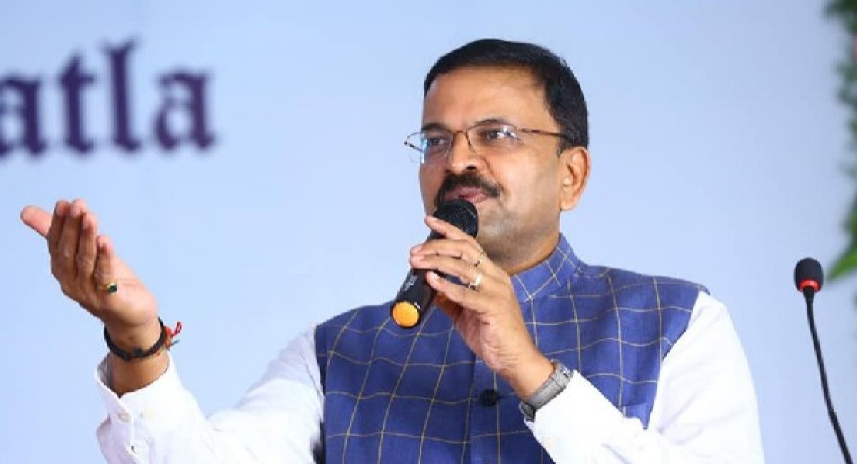 VV Lakshminarayana: ఆ లీడర్ కి అర్జెంట్ గా ప్రేమించే పార్టీ కావాలంట 2 vv-lakshminarayana-expecting-right-party