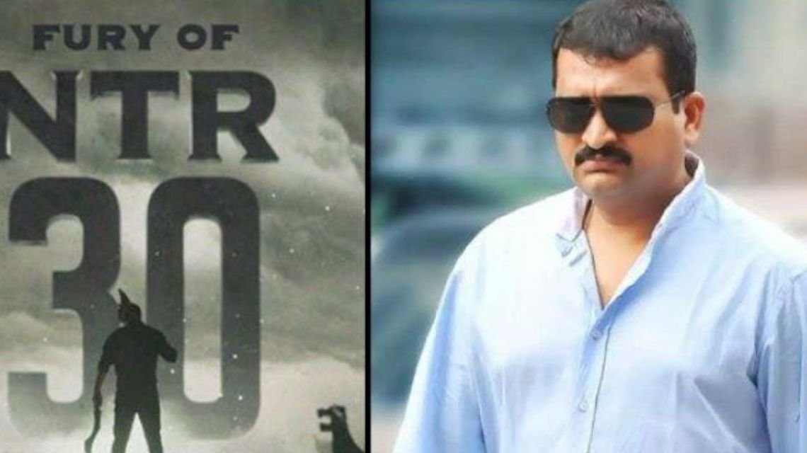 జూనియర్ ఎన్టీఆర్ నా పేరుని దొంగలించారు : నిర్మాత బండ్ల గణేష్ 2 జూనియర్ ఎన్టీఆర్ నా పేరుని దొంగలించారు : నిర్మాత బండ్ల గణేష్