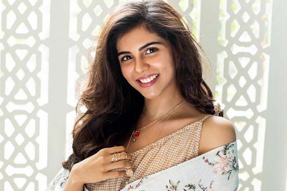 టాలీవుడ్ ని లైట్ తీసుకున్న కళ్యాణి ప్రియదర్శన్..! 2 టాలీవుడ్ ని లైట్ తీసుకున్న కళ్యాణి ప్రియదర్శన్..!