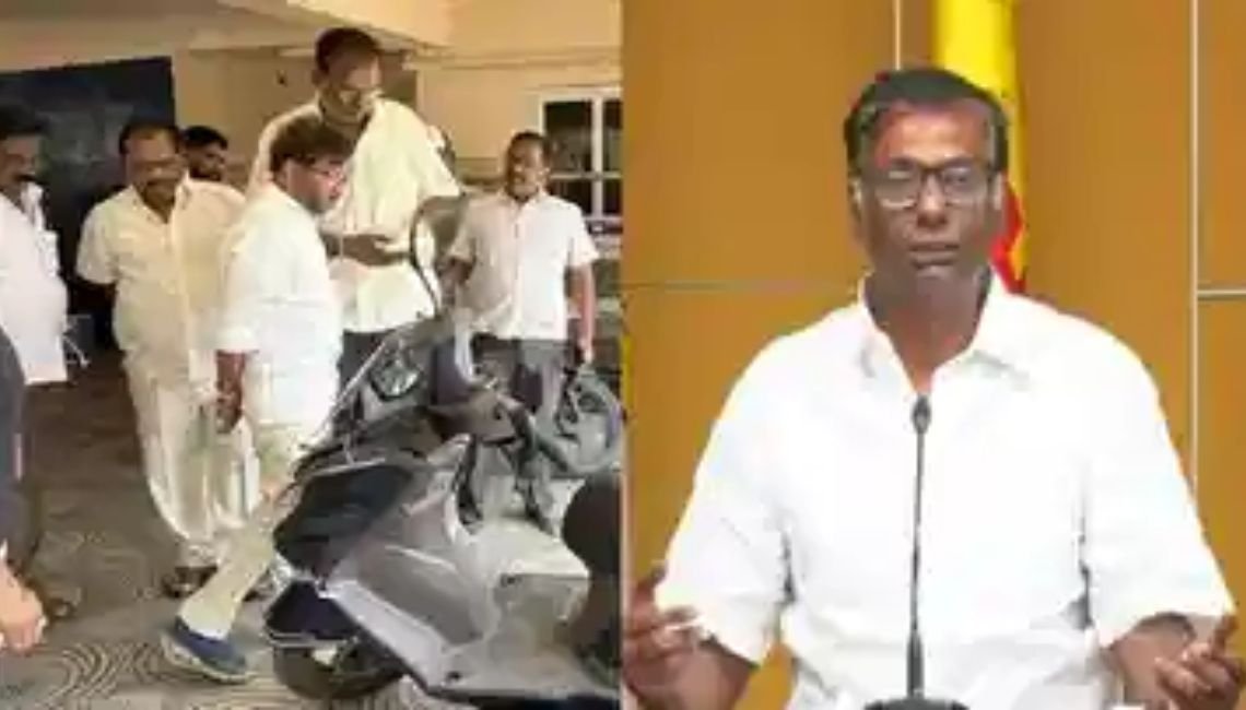 టీడీపీ అధికార ప్రతినిధి ఆనం పై దాడి, తగిన గుణపాఠం చెప్తనంటున్న లోకేష్ 2 టీడీపీ అధికార ప్రతినిధి ఆనం పై దాడి, తగిన గుణపాఠం చెప్తనంటున్న లోకేష్