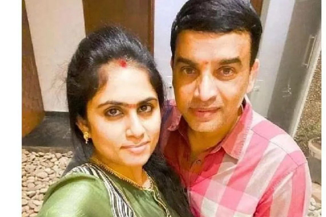 టాలీవుడ్ సెలెబ్రెటీలకు దిల్ రాజు గ్రాండ్ పార్టీ.. ఎందుకంటే..? 2 టాలీవుడ్ సెలెబ్రెటీలకు దిల్ రాజు గ్రాండ్ పార్టీ.. ఎందుకంటే..?