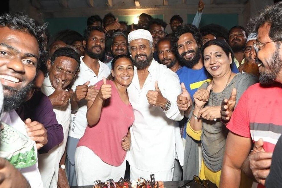 ‘లాల్ సలామ్’ షూటింగ్ పూర్తిచేసిన రజనీకాంత్.. 2 ‘లాల్ సలామ్’ షూటింగ్ పూర్తిచేసిన రజనీకాంత్..