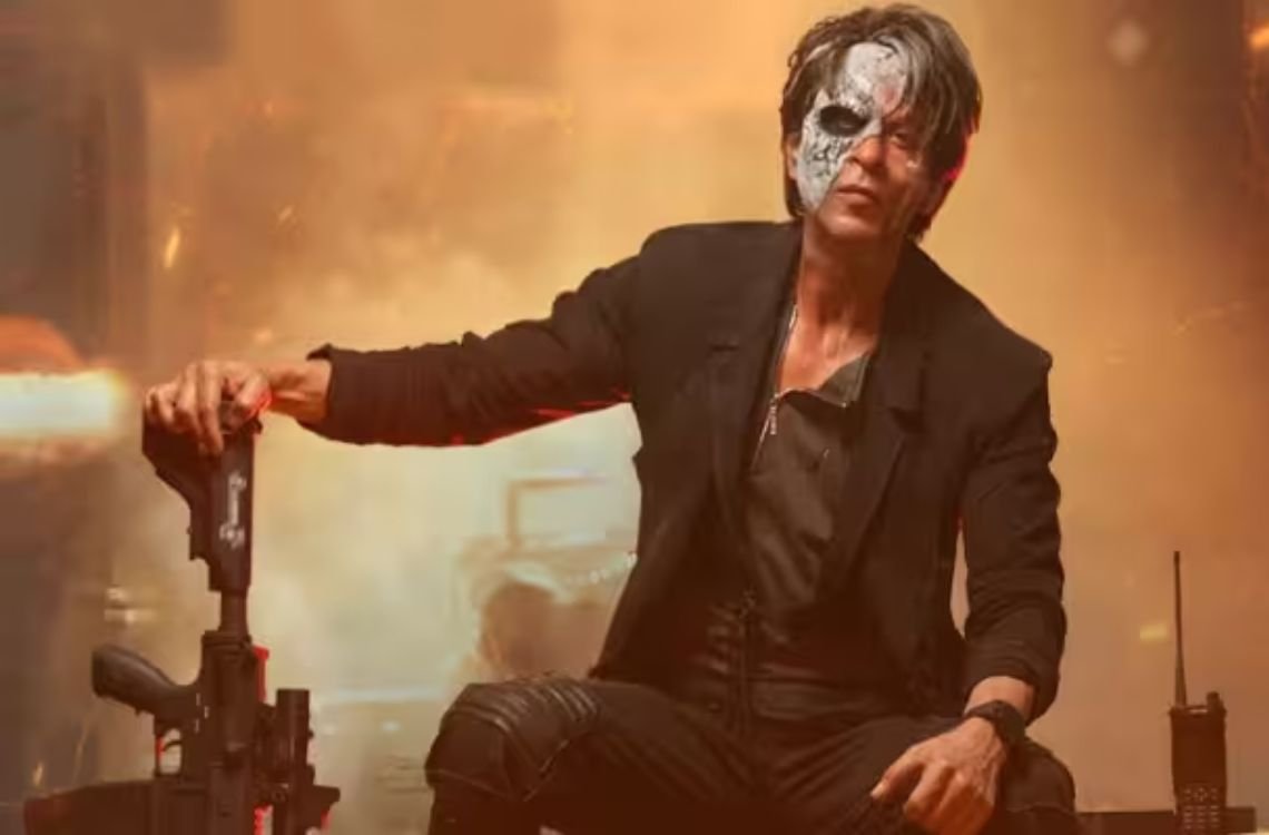 షారుఖ్ ఖాన్ 'జవాన్' ప్రీవ్యూ థీమ్ అవుట్; నెటిజన్లు కింగ్ ఖాన్ను అభినందించారు 2 షారుఖ్ ఖాన్ 'జవాన్' ప్రీవ్యూ థీమ్ అవుట్; నెటిజన్లు కింగ్ ఖాన్ను అభినందించారు