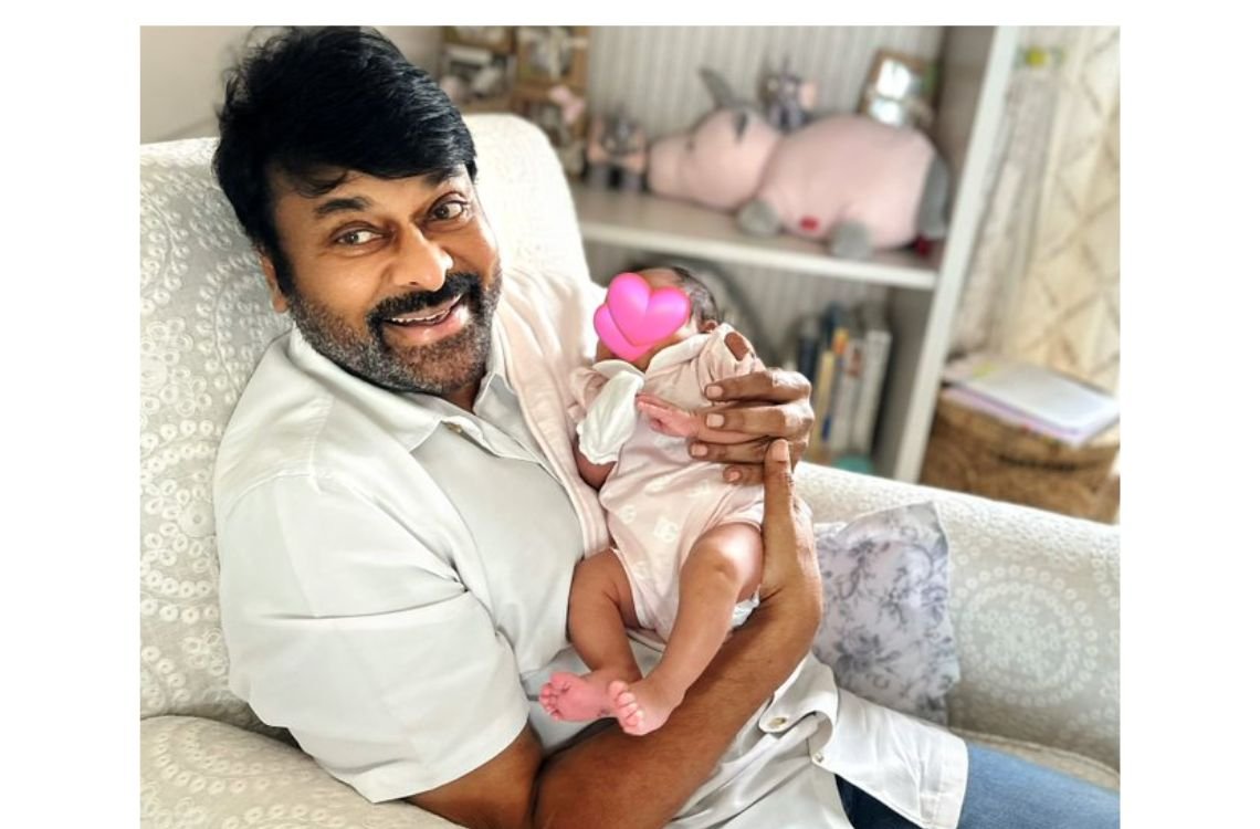 హ్యాపీ బర్త్ డే చిరు తాత.. మెగాస్టార్కు క్లీంకార స్పెషల్ విషెస్ 2 హ్యాపీ బర్త్ డే చిరు తాత.. మెగాస్టార్కు క్లీంకార స్పెషల్ విషెస్