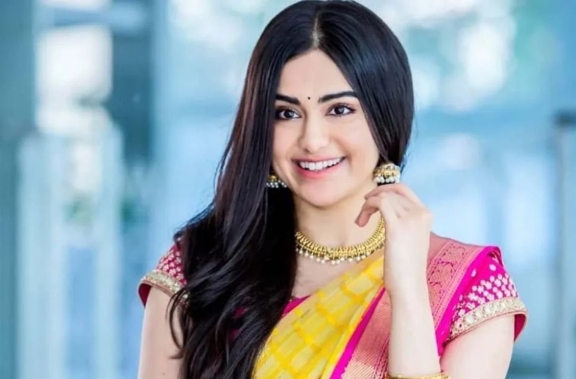 ఆదాశర్మ సమాధానం వింటే నవ్వు ఆపుకోలేరు..! 2 ఆదాశర్మ సమాధానం వింటే నవ్వు ఆపుకోలేరు..!